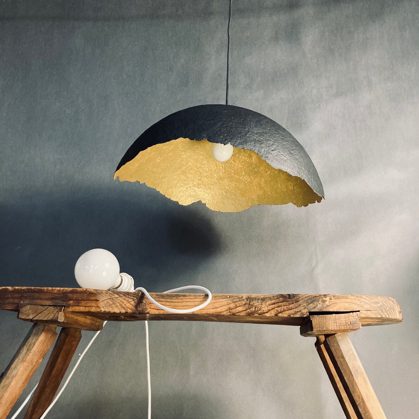SKRUPKA artlight “black gold shell”