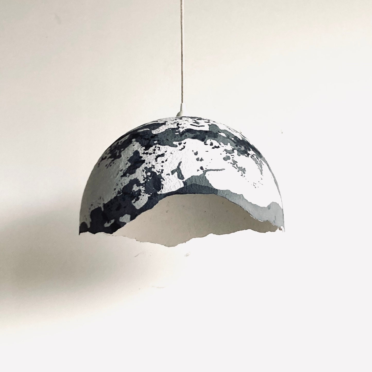 SKRUPKA artlight “b&w”