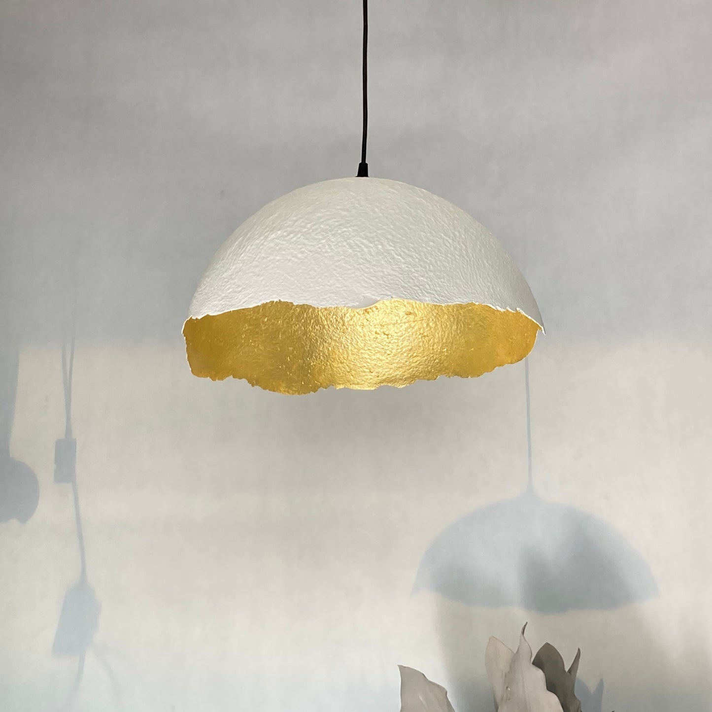 SKRUPKA artlight "gold and white"