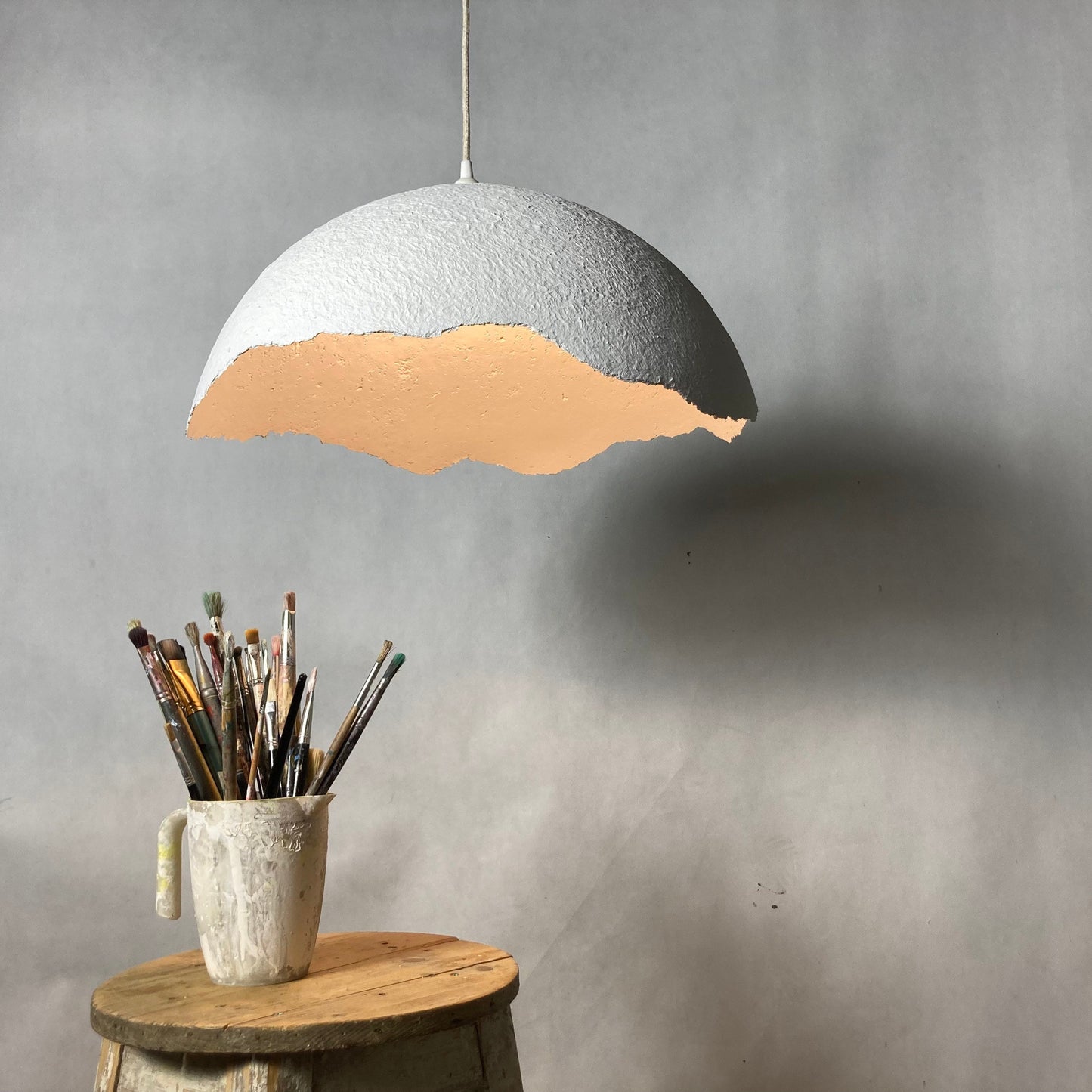 SKRUPKA artlight “white shell”
