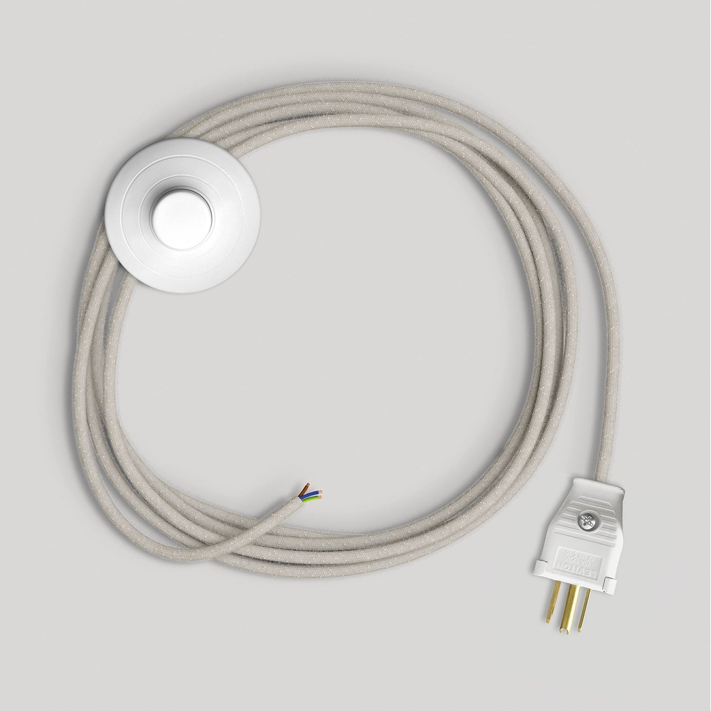 Cordset for lamp with white cable 10 ft