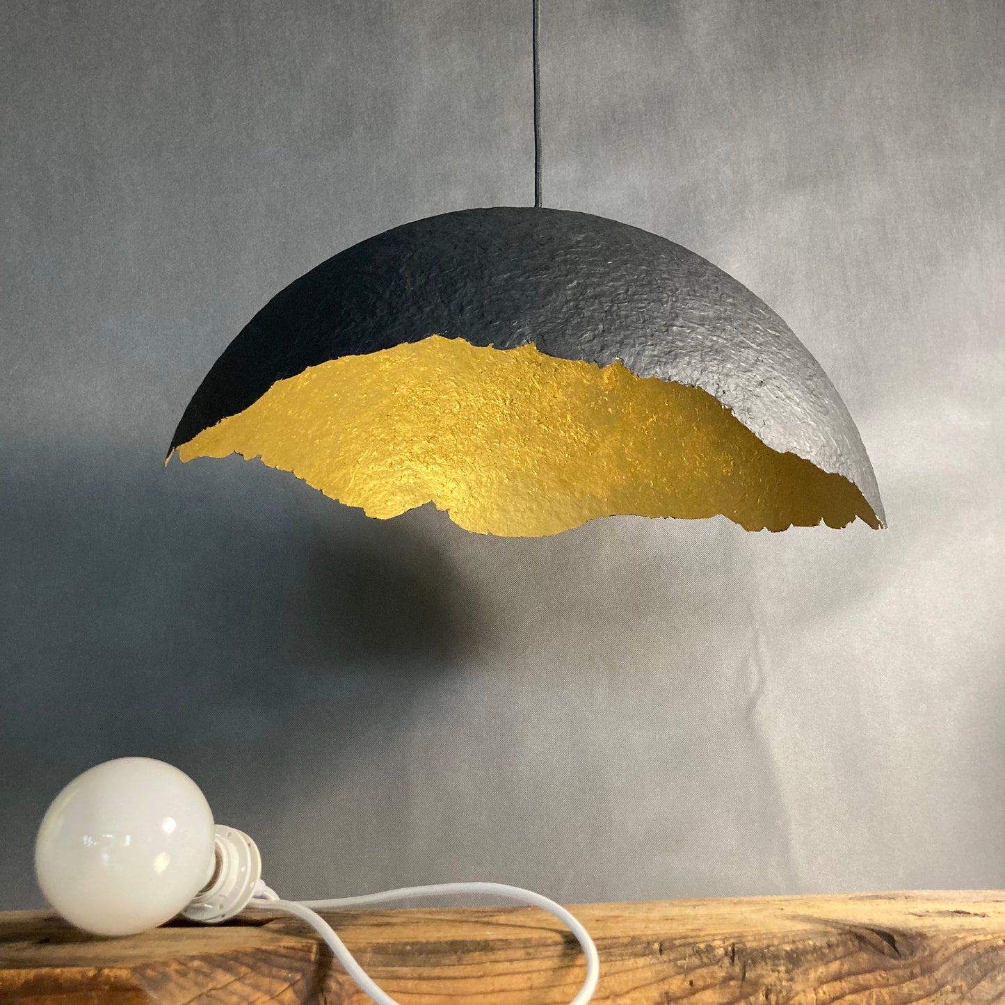 SKRUPKA artlight “black gold shell”