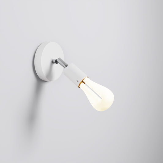 002 - Adjustable lamp