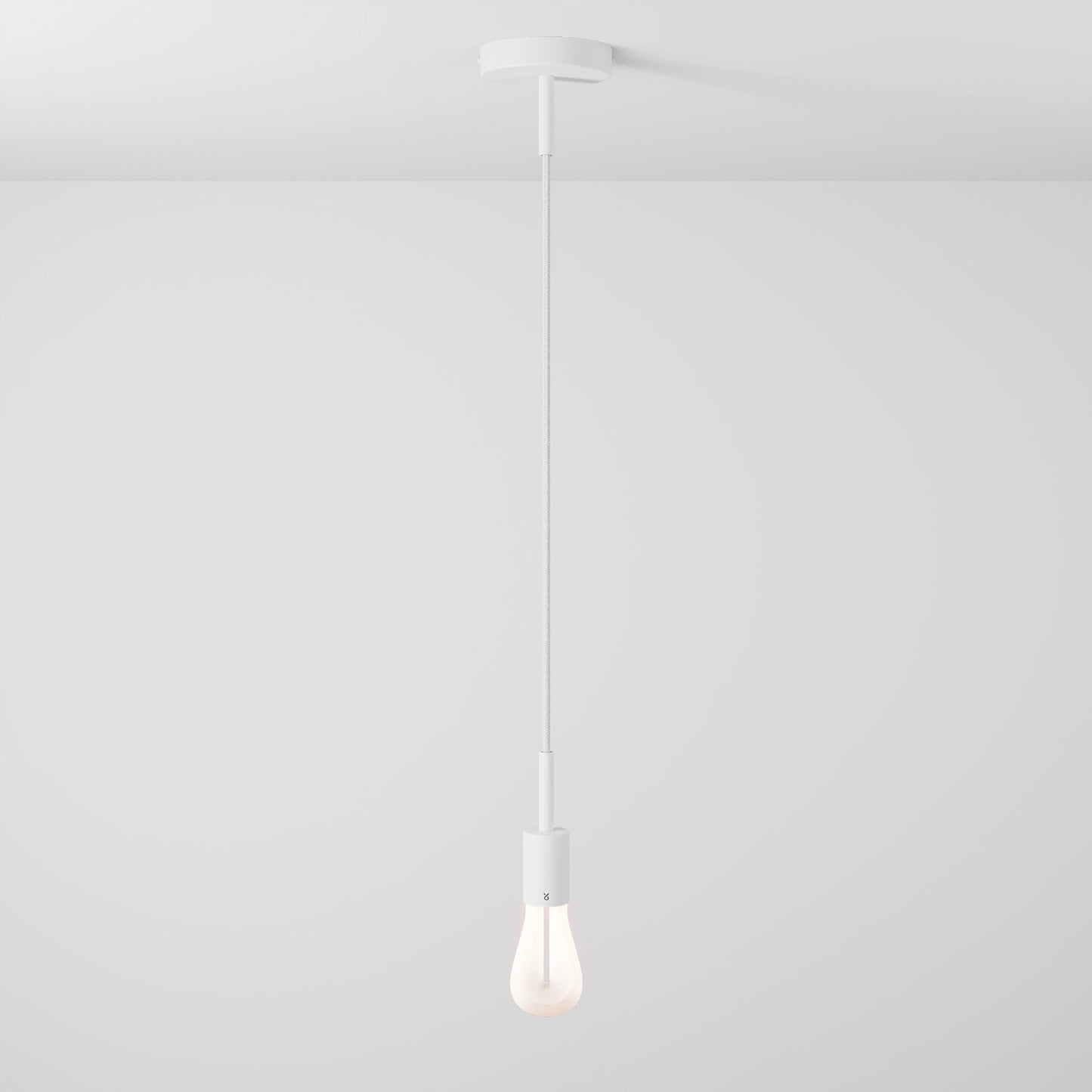002 - Single pendant lamp