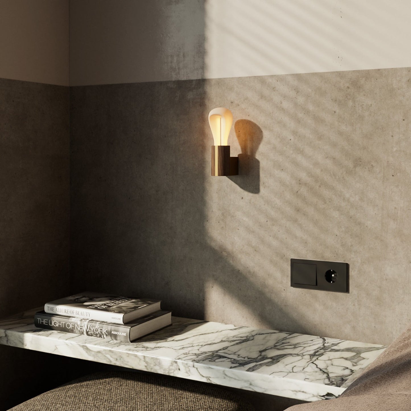 002W - Wall lamp