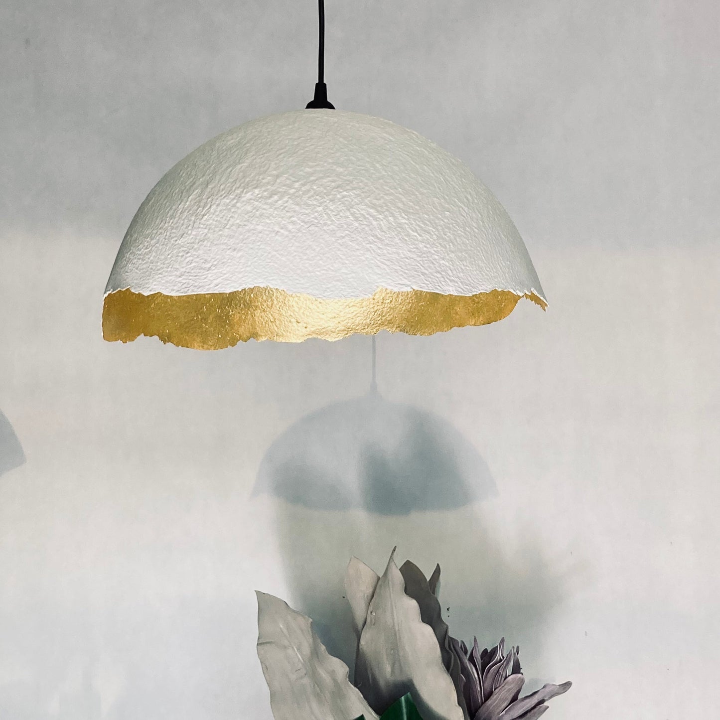 SKRUPKA artlight "gold and white"