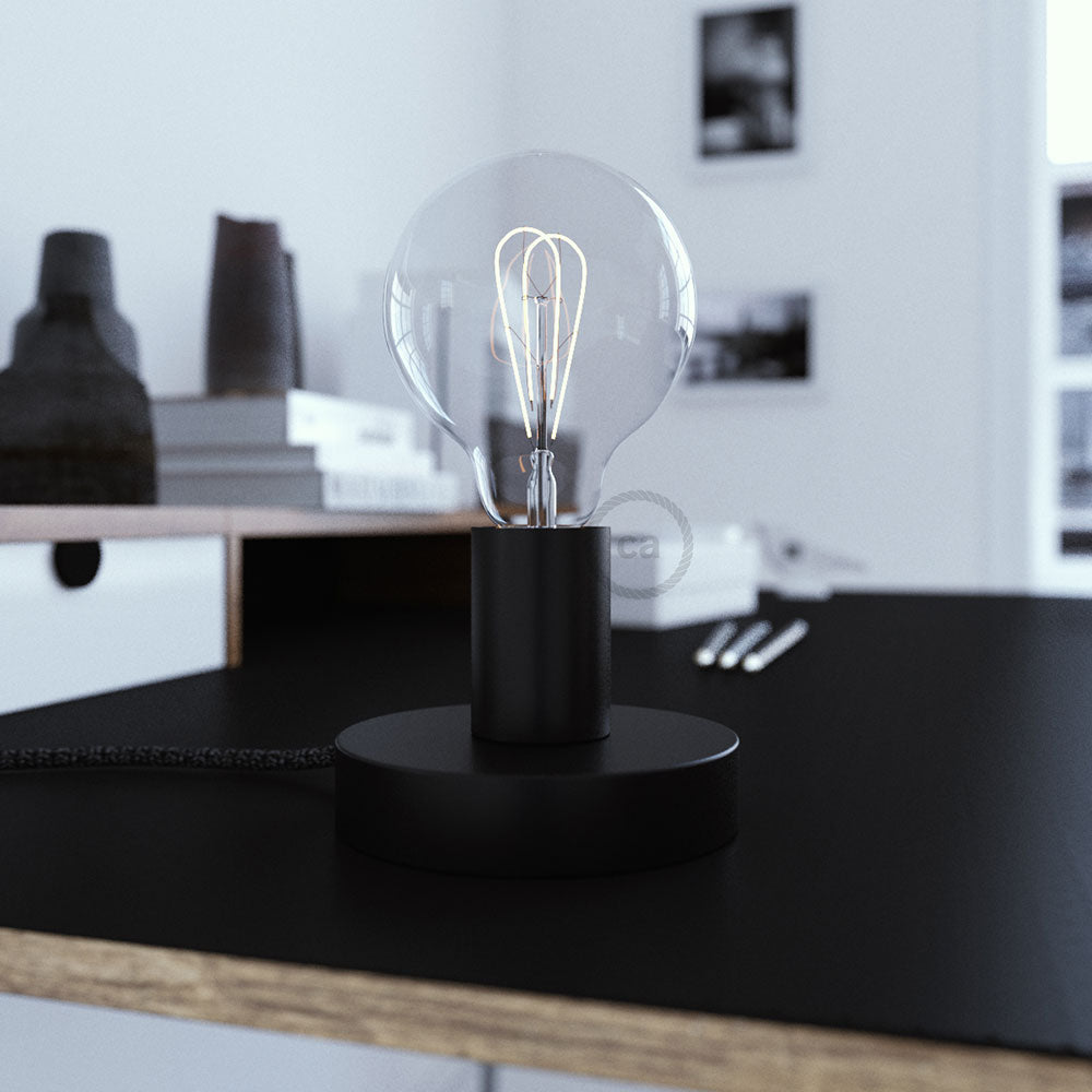 Posaluce - Lampada da tavolo in metallo e spina UK - Nero opaco