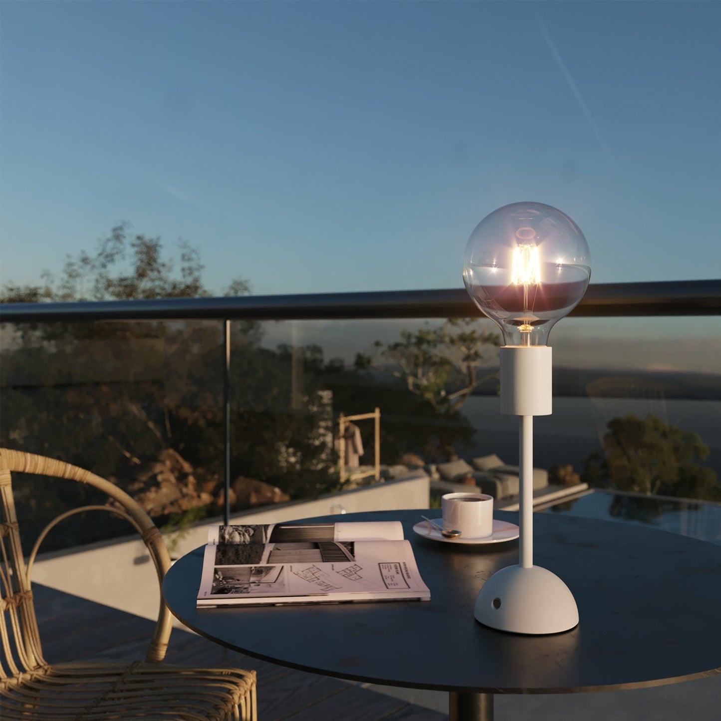 Lampada portatile e ricaricabile Cabless02 con lampadina globo G125 - Bianco