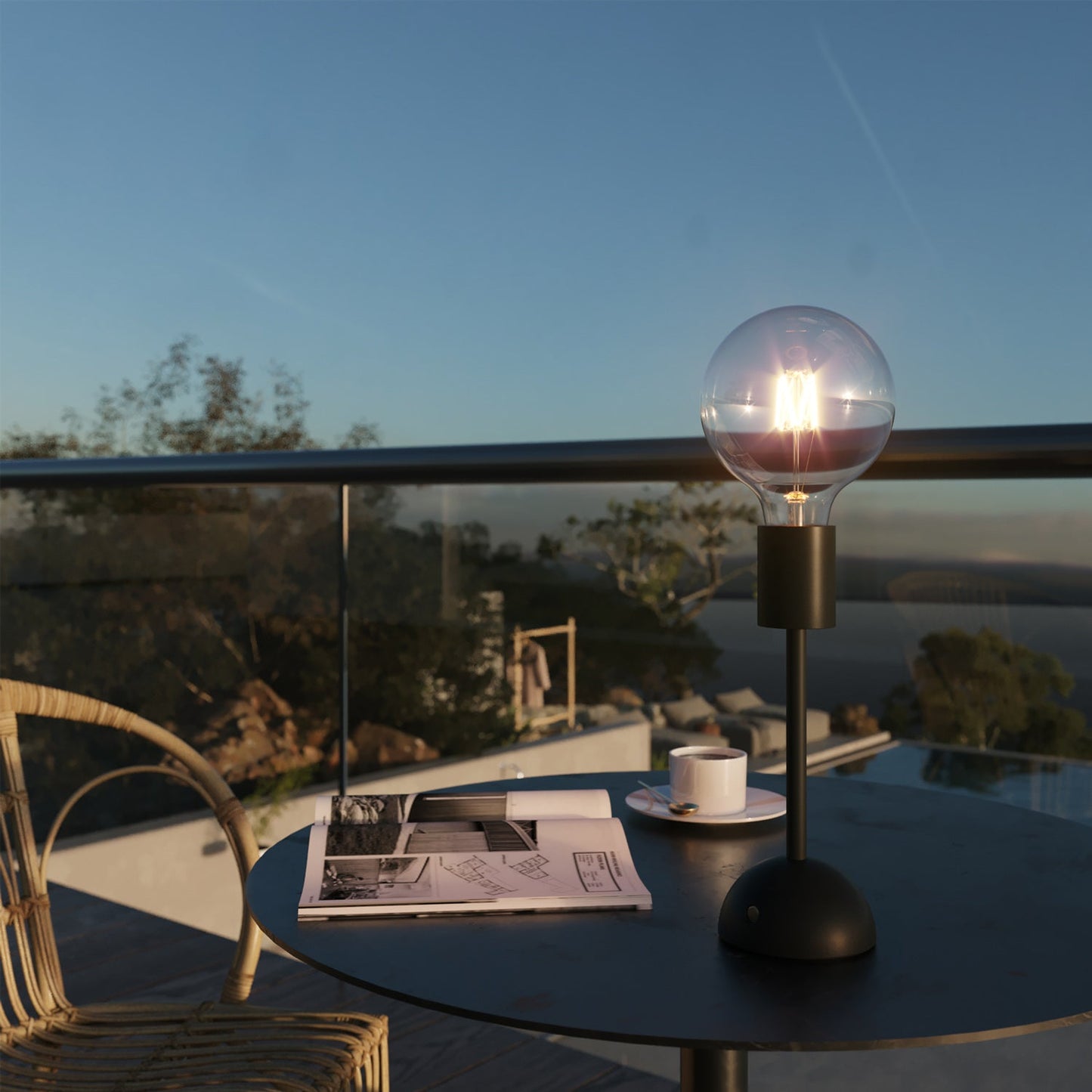 Lampada portatile e ricaricabile Cabless02 con lampadina globo G125 - Nero