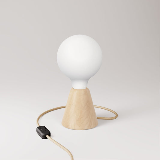 Lampada da tavolo con base in ontano, lampadina a effetto porcellana, cavo RN06 e spina UK