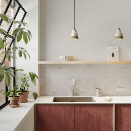 Paralume Vaso bicolore in ceramica Bianco e Verde salvia, collezione Materia - Made in Italy