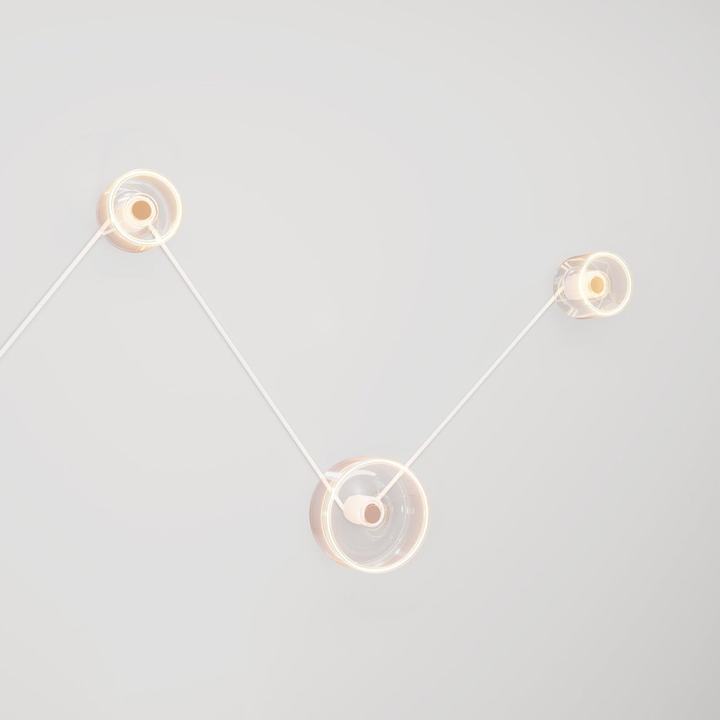 Lampada da parete Spostaluce con 3 lampadine Ghost e cavo bianco