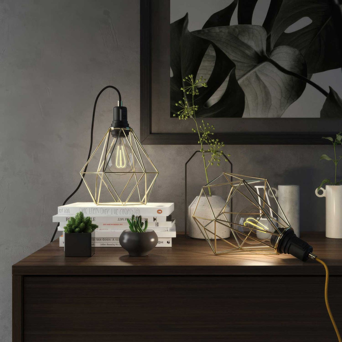Table Snake - Lampada plug-in con spina UK e paralume a gabbia Diamond - Ottone