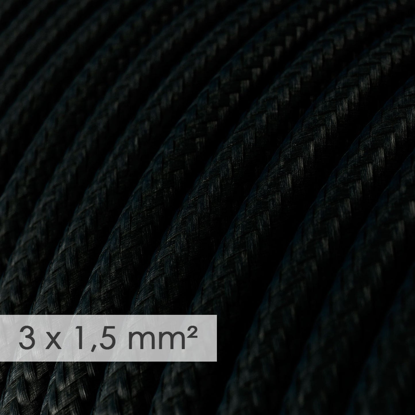 Multipresa francese con cavo nero lucido in tessuto e spina Schuko con anello comfort
