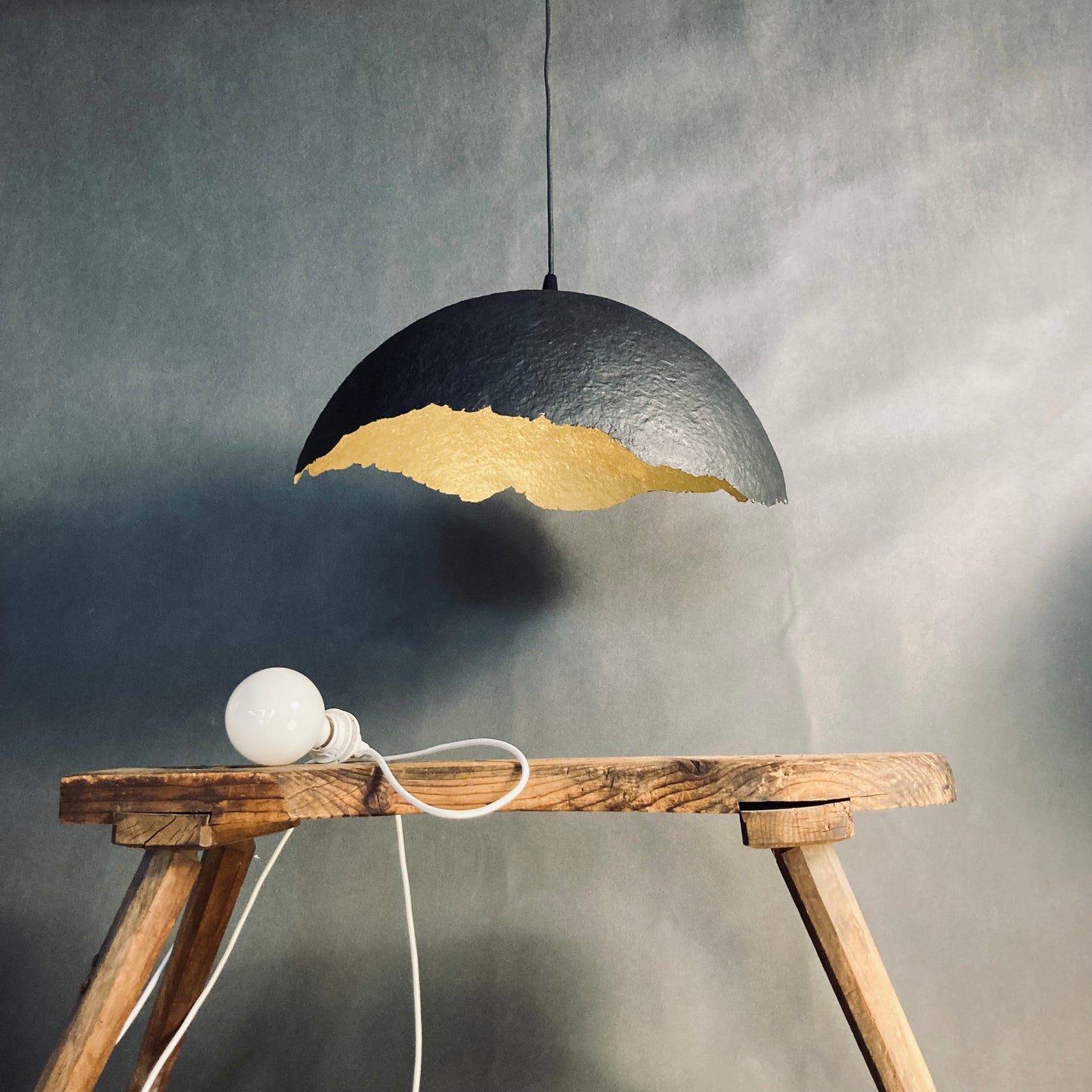 SKRUPKA artlight “black gold shell”